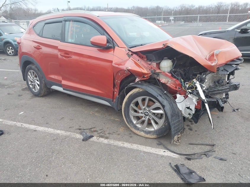 2017 HYUNDAI TUCSON SE | KM8J3CA46HU422112 | UPCARS