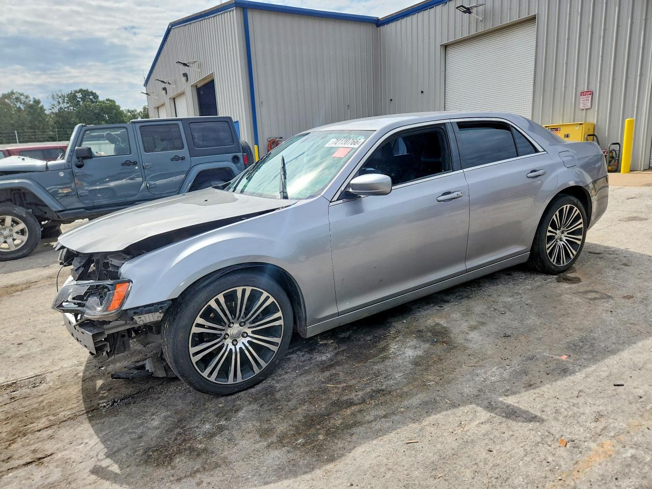 2013 CHRYSLER 300 S | 2C3CCABG6DH585547 | UPCARS