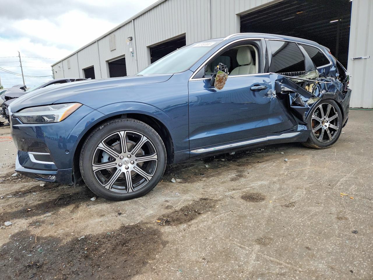 2021 VOLVO XC60 T5 INSCRIPTION | YV4102DL2M1819500 | UPCARS