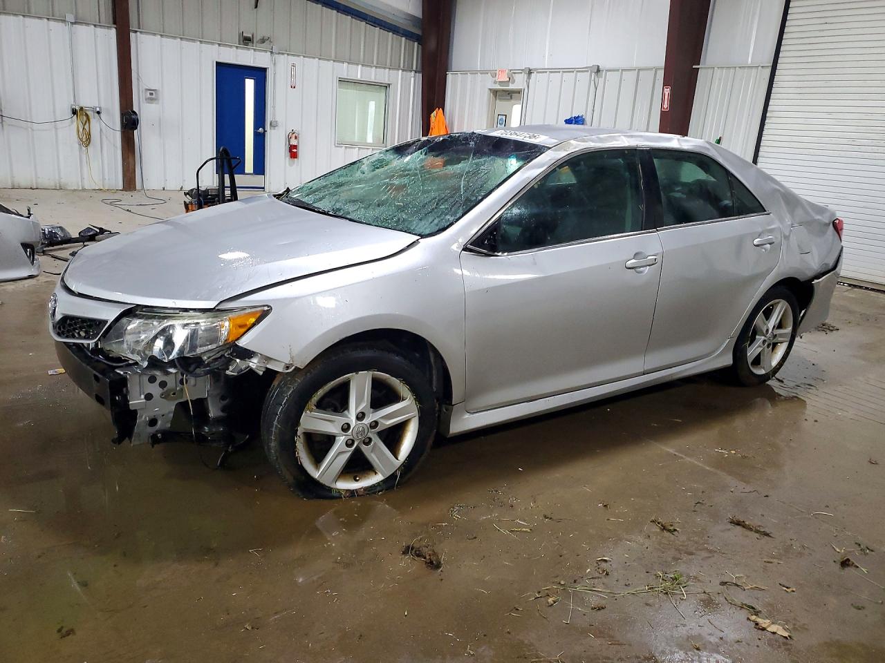 2013 TOYOTA CAMRY SE | 4T1BF1FKXDU696236 | UPCARS