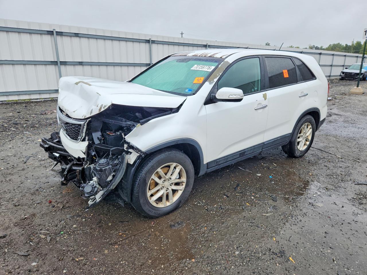 2015 KIA SORENTO LX | 5XYKT3A66FG593144 | UPCARS