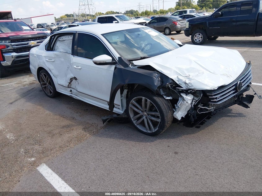 2017 VOLKSWAGEN PASSAT 1.8T R-LINE | 1VWDT7A37HC051058 | UPCARS