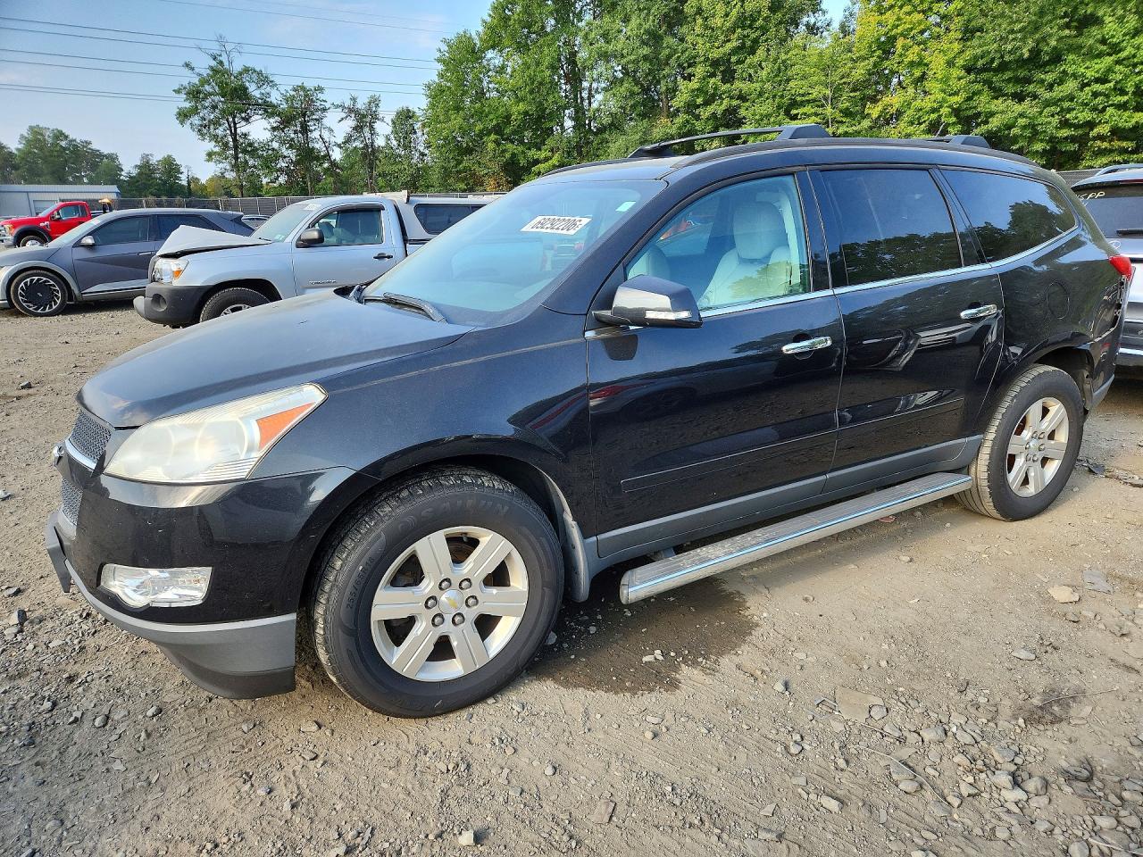 2010 CHEVROLET TRAVERSE LT | 1GNLVGED7AJ263673 | UPCARS