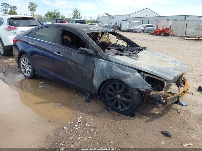 2013 HYUNDAI SONATA SE | 5NPEC4AC1DH650011 | UPCARS
