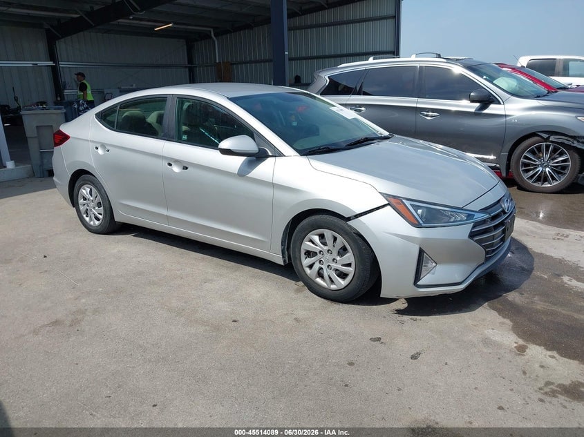 2019 HYUNDAI ELANTRA SE | 5NPD74LFXKH446165 | UPCARS