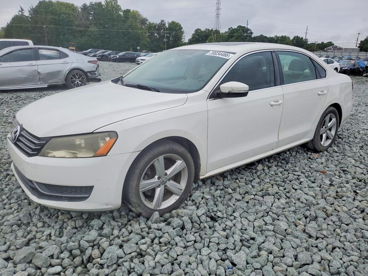 2013 VOLKSWAGEN PASSAT SE | 1VWBH7A33DC066059 | UPCARS