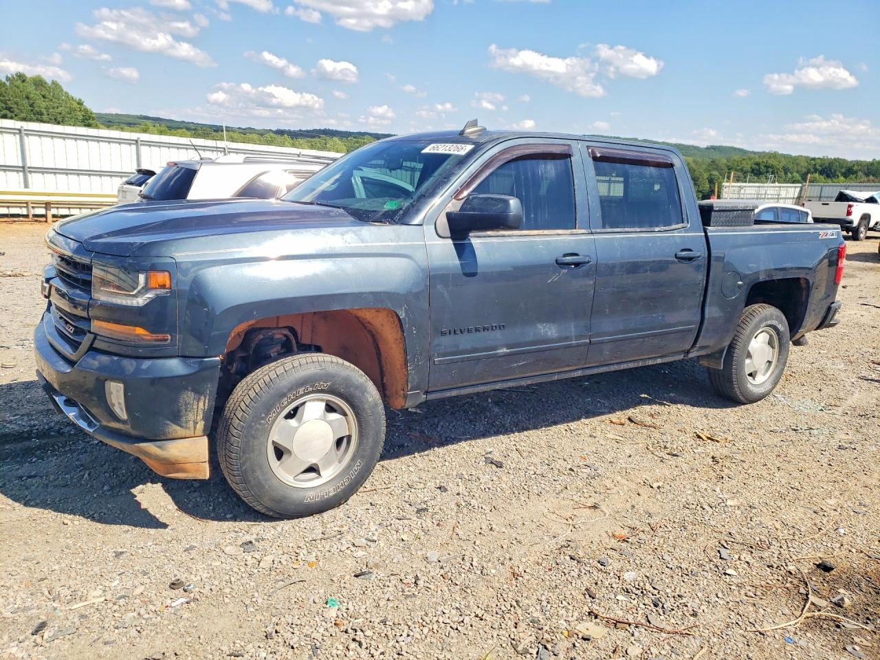 2017 CHEVROLET SILVERADO K1500 LT | 3GCUKREC9HG415022 | UPCARS