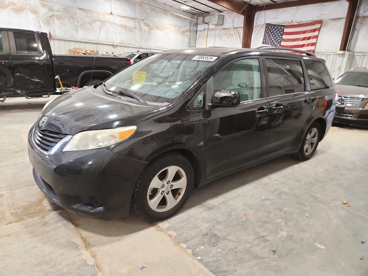2011 TOYOTA SIENNA LE | 5TDKK3DC6BS146590 | UPCARS