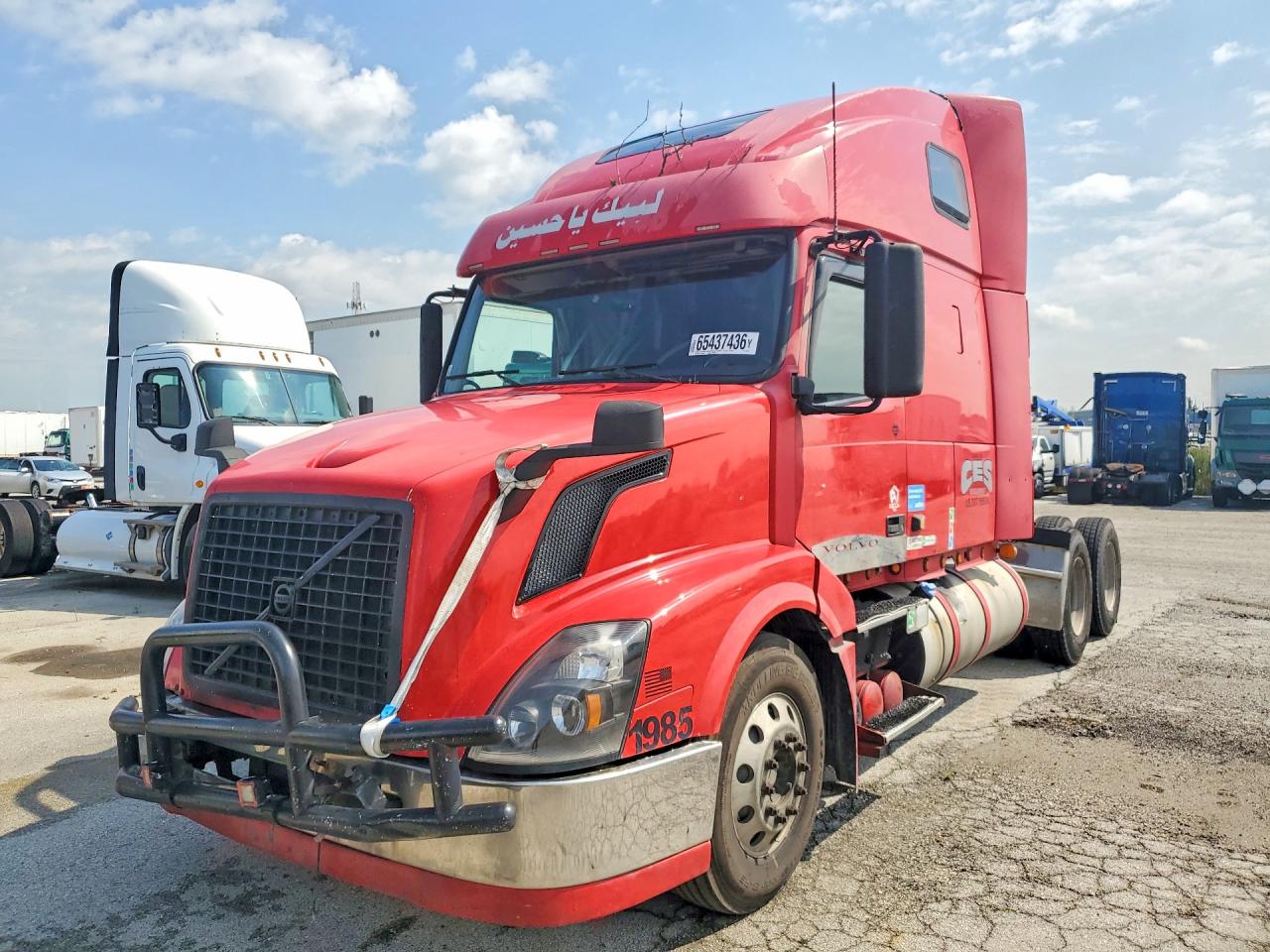 2011 VOLVO VN | 4V4NC9THXBN533115 | UPCARS