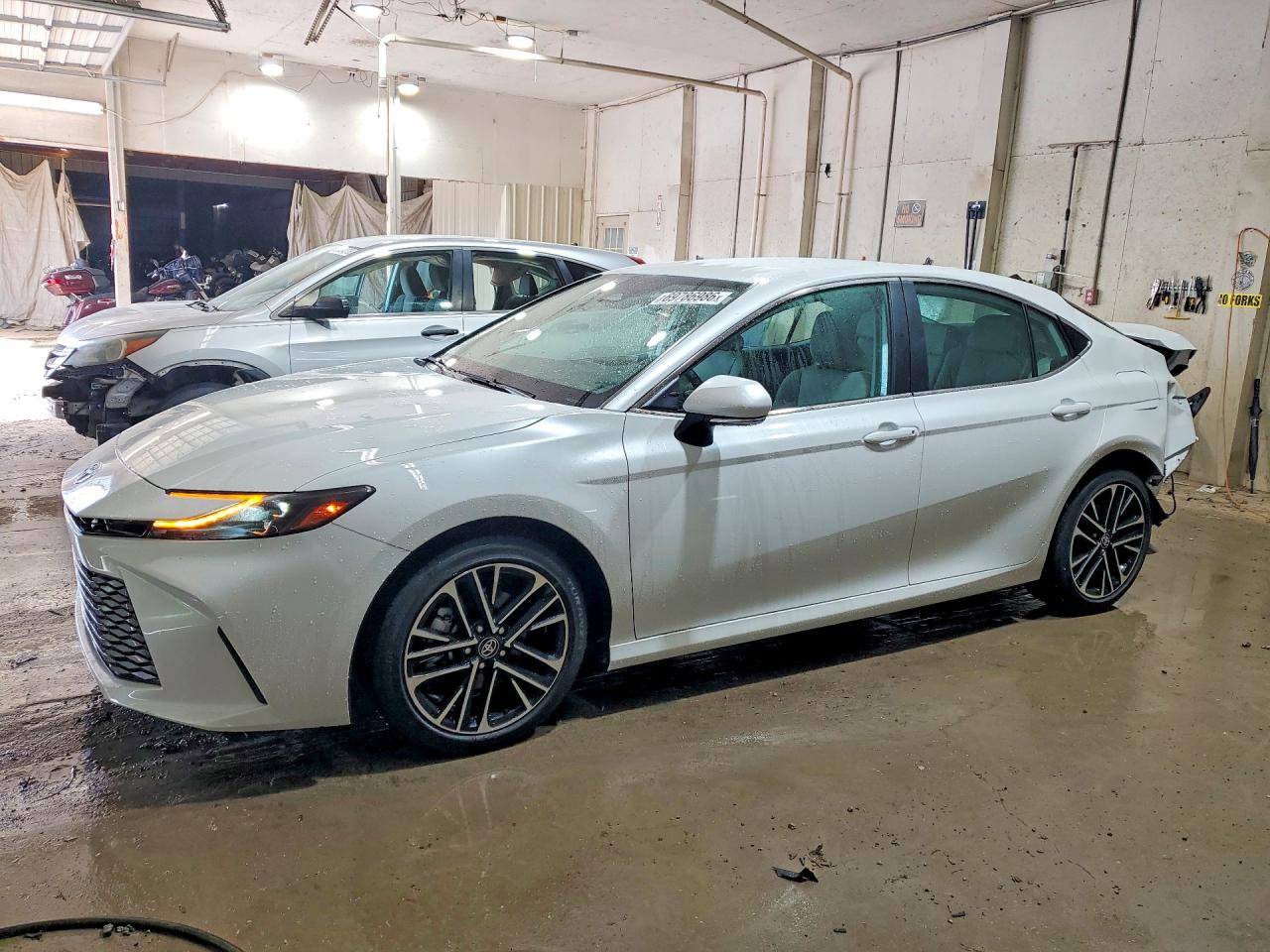 2026 TOYOTA CAMRY XLE | 4T1DAACK8TU335212 | UPCARS