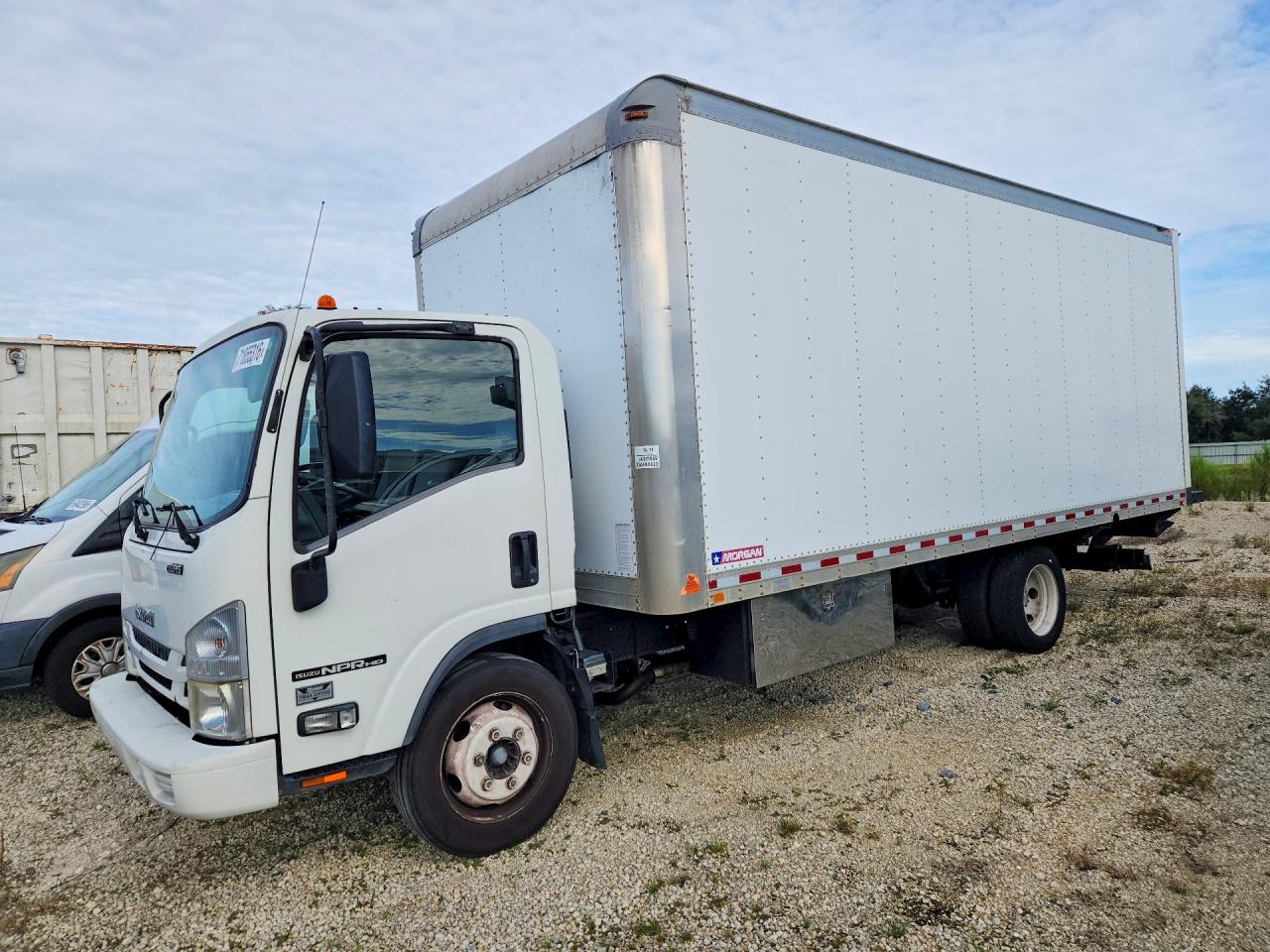 2017 ISUZU NPR HD - BOX TRUCK | 54DC4W1B3HS800226 | UPCARS