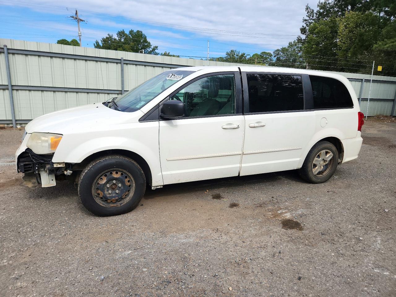 2011 DODGE CARAVAN EXPRESS | 2D4RN4DG8BR794412 | UPCARS