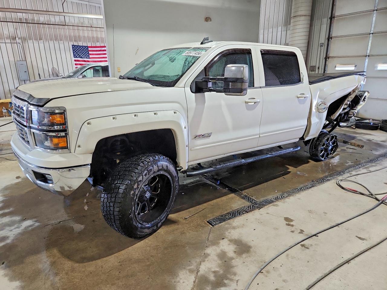 2015 CHEVROLET SILVERADO K1500 LT | 3GCUKREC8FG172431 | UPCARS