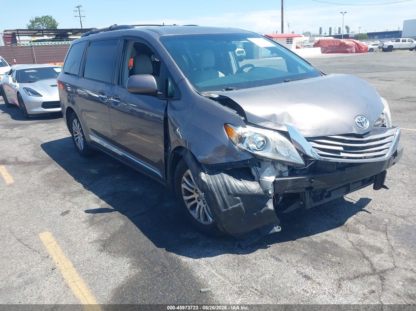 2012 TOYOTA SIENNA XLE V6 8 PASSENGER | 5TDYK3DCXCS231895 | UPCARS