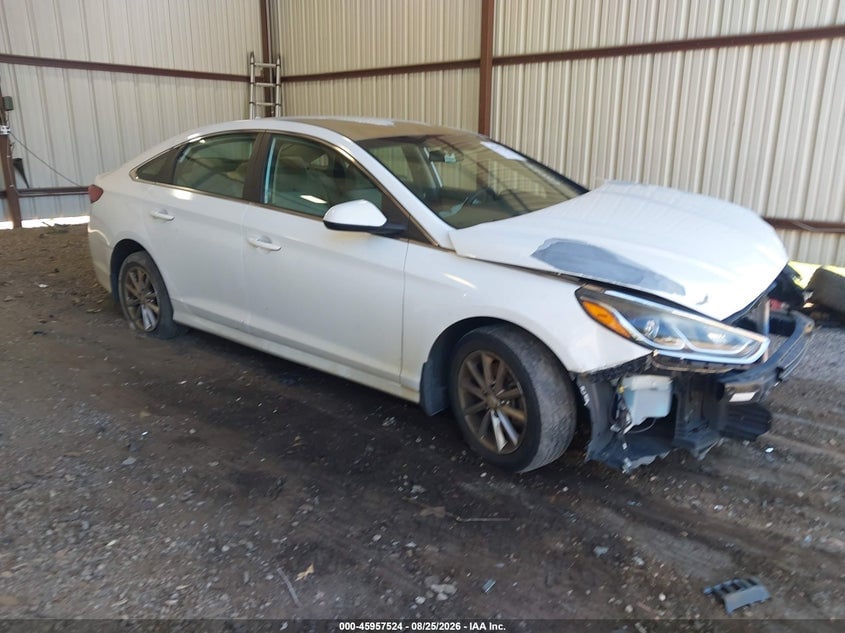 2018 HYUNDAI SONATA SE | 5NPE24AF3JH684556 | UPCARS