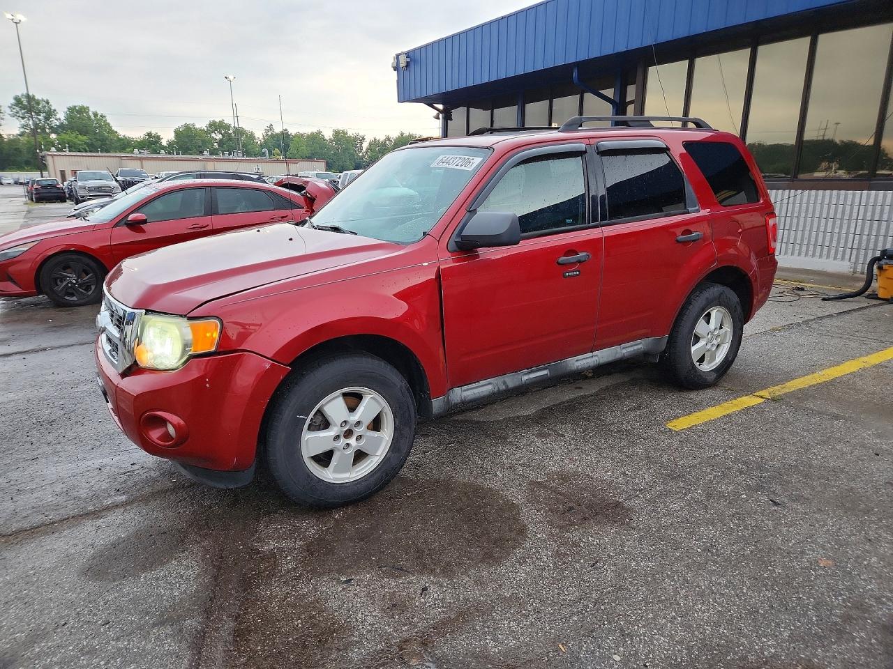 2010 FORD ESCAPE XLT | 1FMCU0DG4AKC88163 | UPCARS