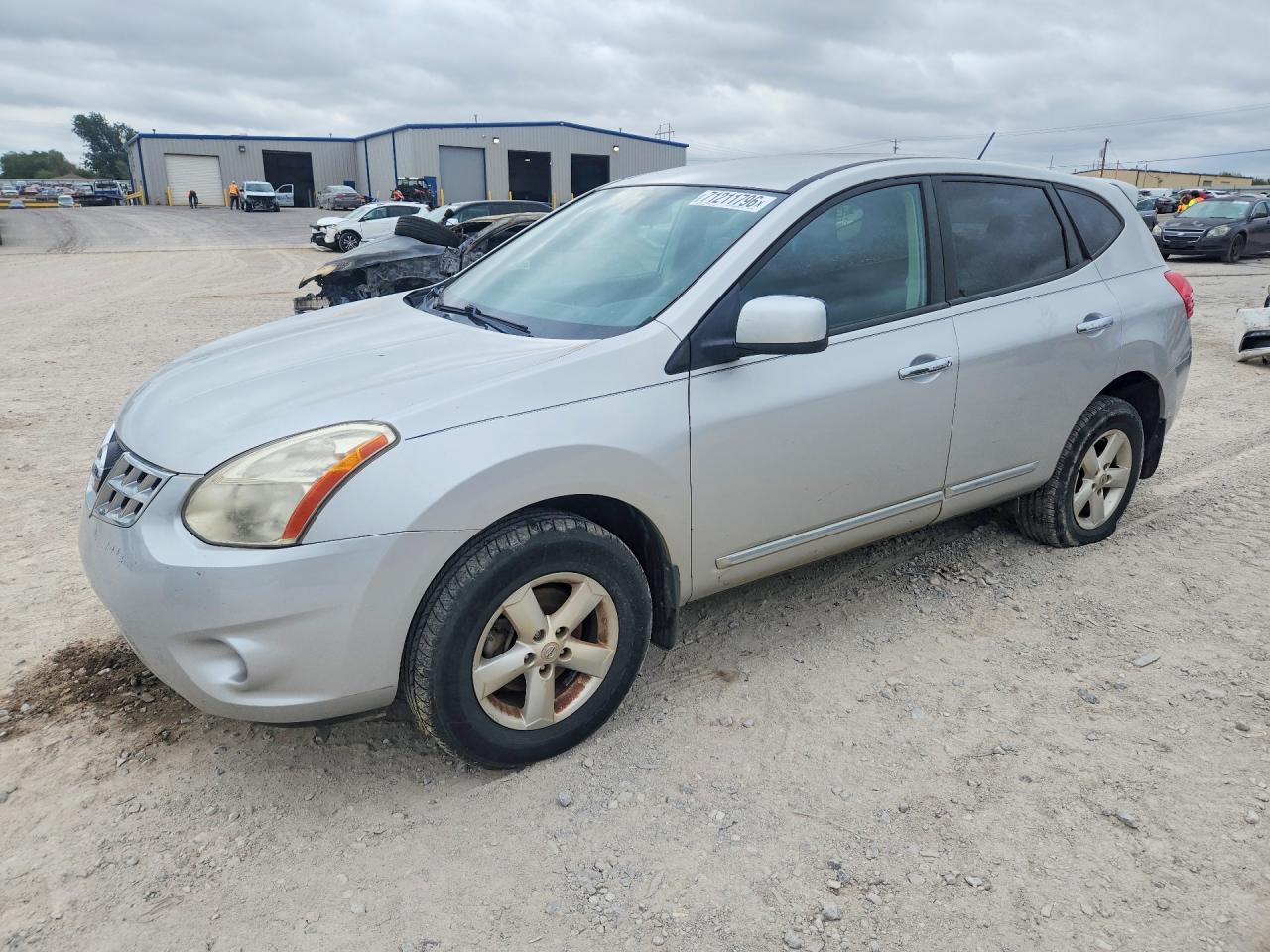2013 NISSAN ROGUE S | JN8AS5MT5DW041103 | UPCARS
