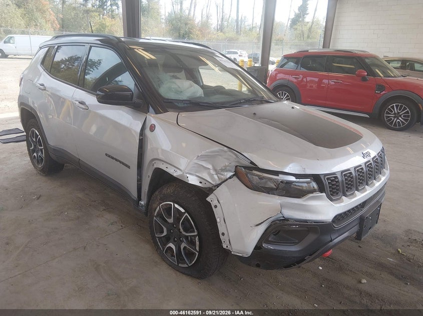2025 JEEP COMPASS TRAILHAWK 4X4 | 3C4NJDDN3ST533188 | UPCARS