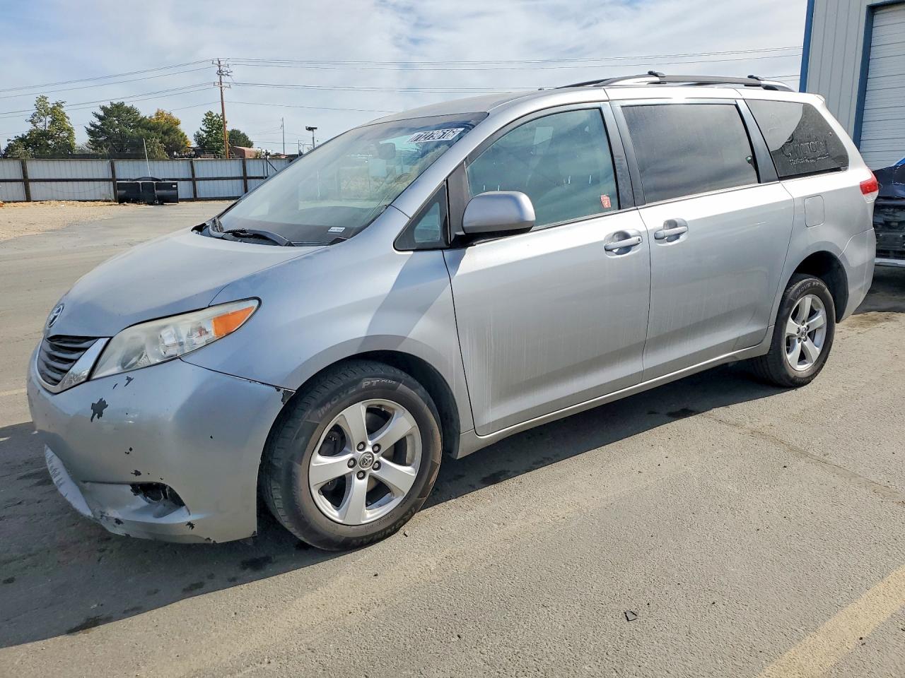 2013 TOYOTA SIENNA LE | 5TDKK3DC7DS405557 | UPCARS