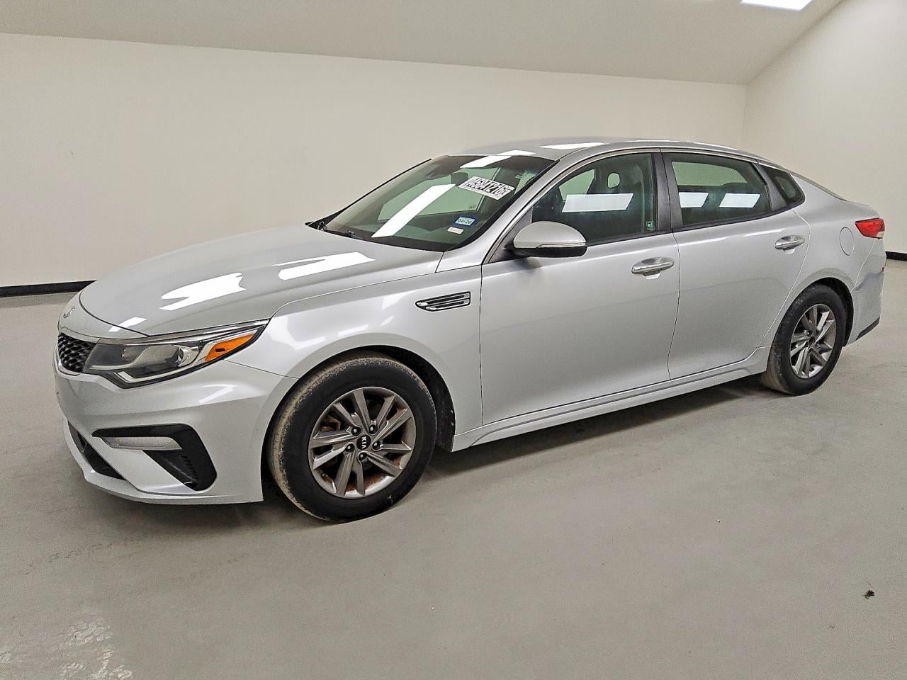 2020 KIA OPTIMA LX | 5XXGT4L39LG383488 | UPCARS