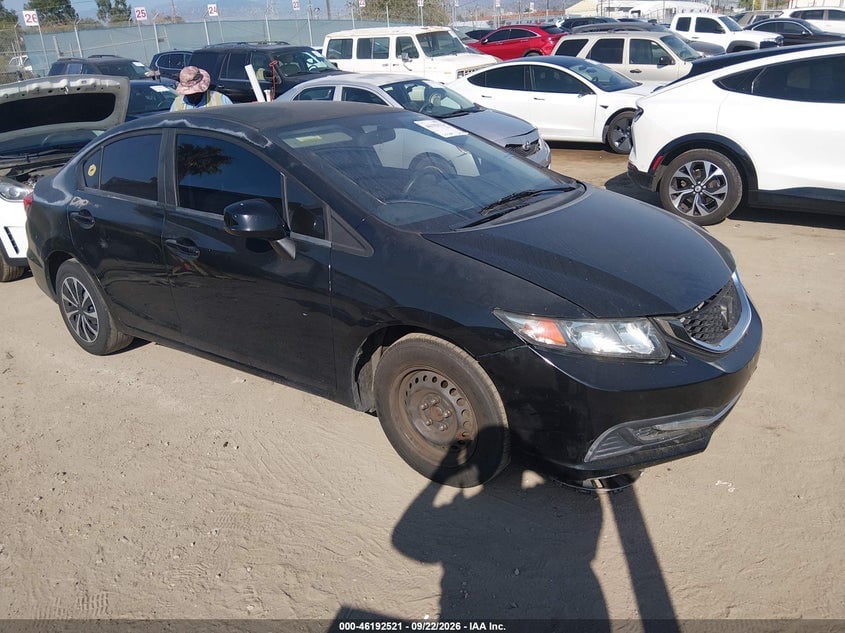 2013 HONDA CIVIC SDN LX | 2HGFB2F58DH500350 | UPCARS