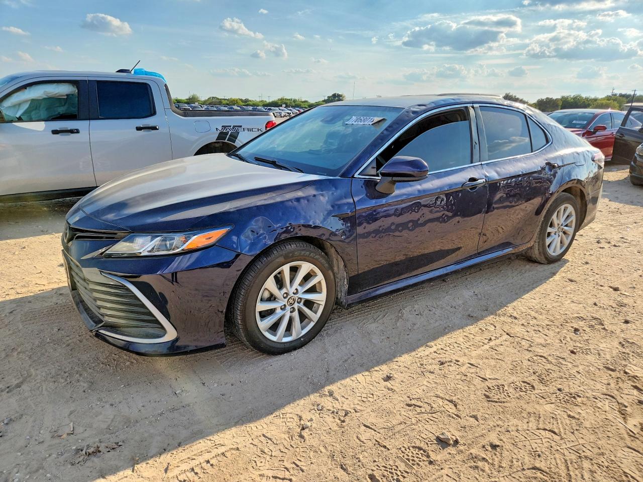 2022 TOYOTA CAMRY LE | 4T1C11AK6NU617463 | UPCARS