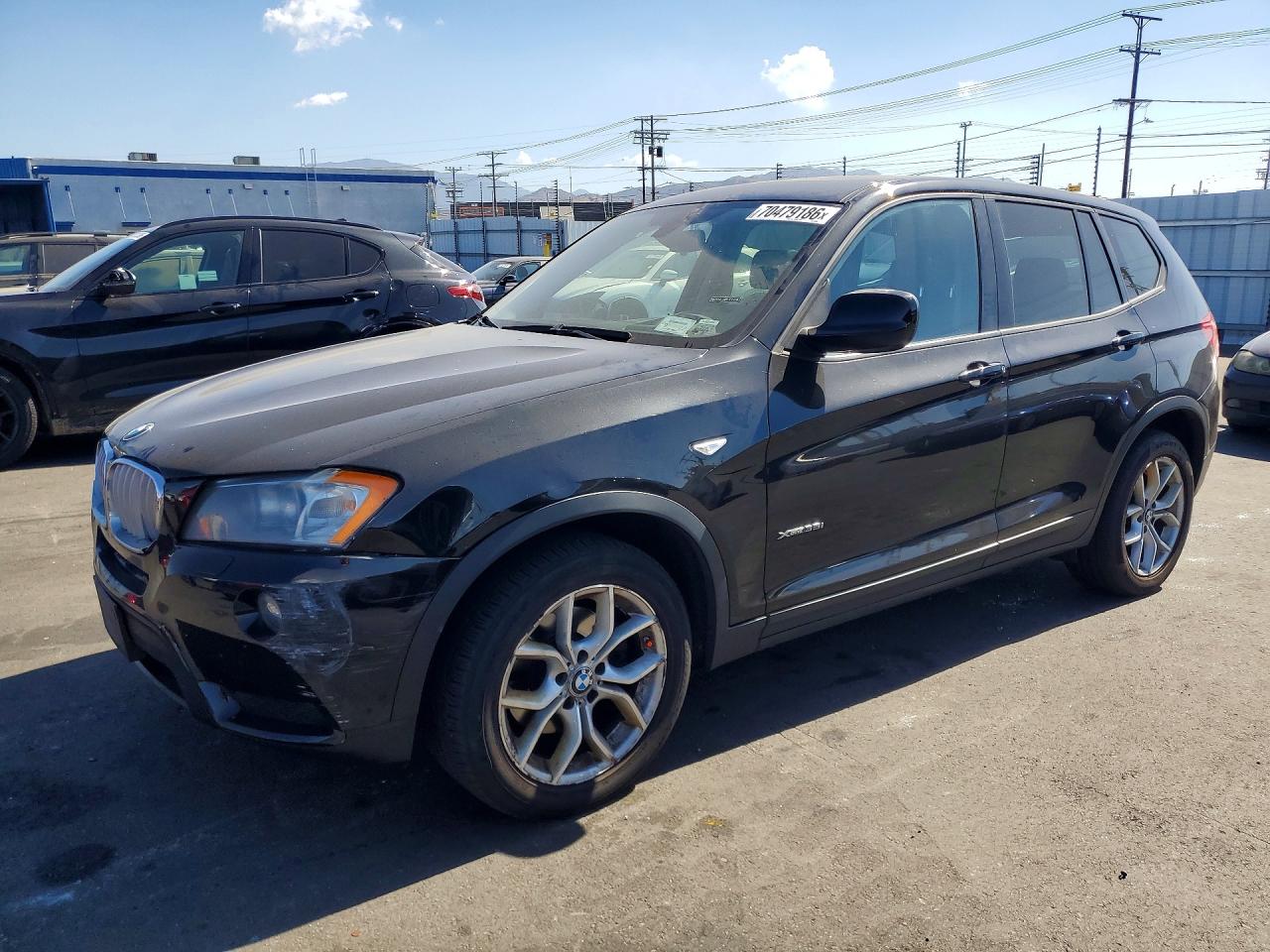 2014 BMW X3 | 5UXWX7C52E0E82761 | UPCARS