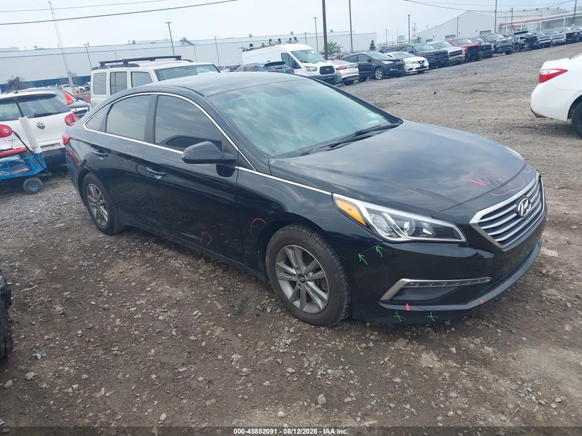 2015 HYUNDAI SONATA SE | 5NPE24AF4FH242831 | UPCARS