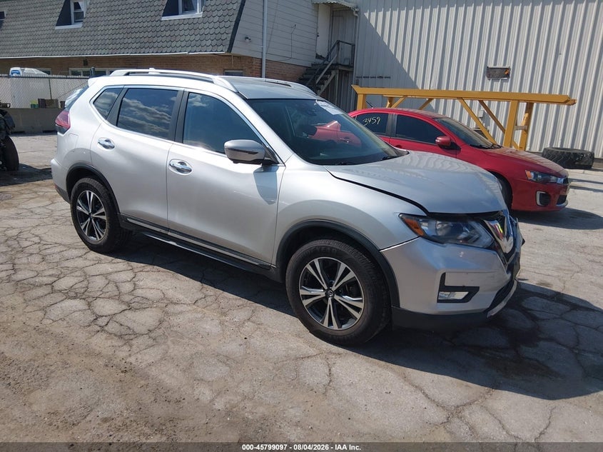 2018 NISSAN ROGUE SL | 5N1AT2MV3JC745303 | UPCARS