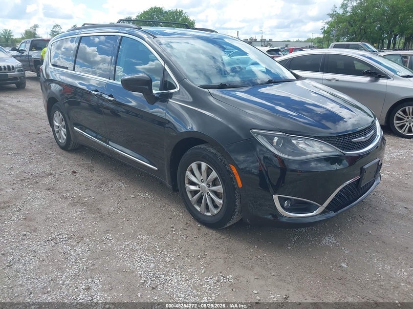 2017 CHRYSLER PACIFICA TOURING-L | 2C4RC1BG3HR508723 | UPCARS