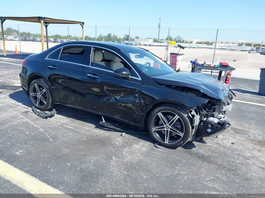 2019 MERCEDES-BENZ A 220 | WDD3G4EB6KW020463 | UPCARS