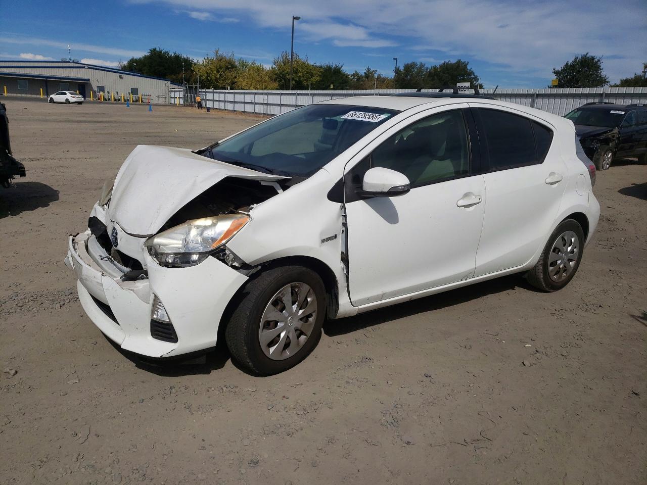 2013 TOYOTA PRIUS ONE | JTDKDTB30D1535321 | UPCARS