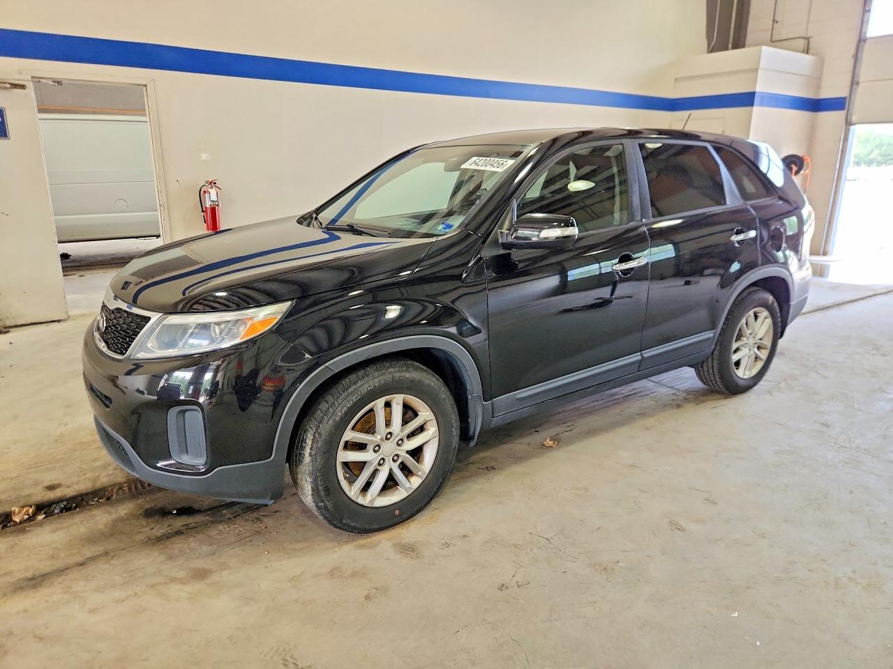 2014 KIA SORENTO LX | 5XYKT3A64EG443919 | UPCARS