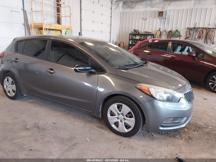 2016 KIA FORTE 5-DOOR LX | KNAFK5A8XG5636182 | UPCARS