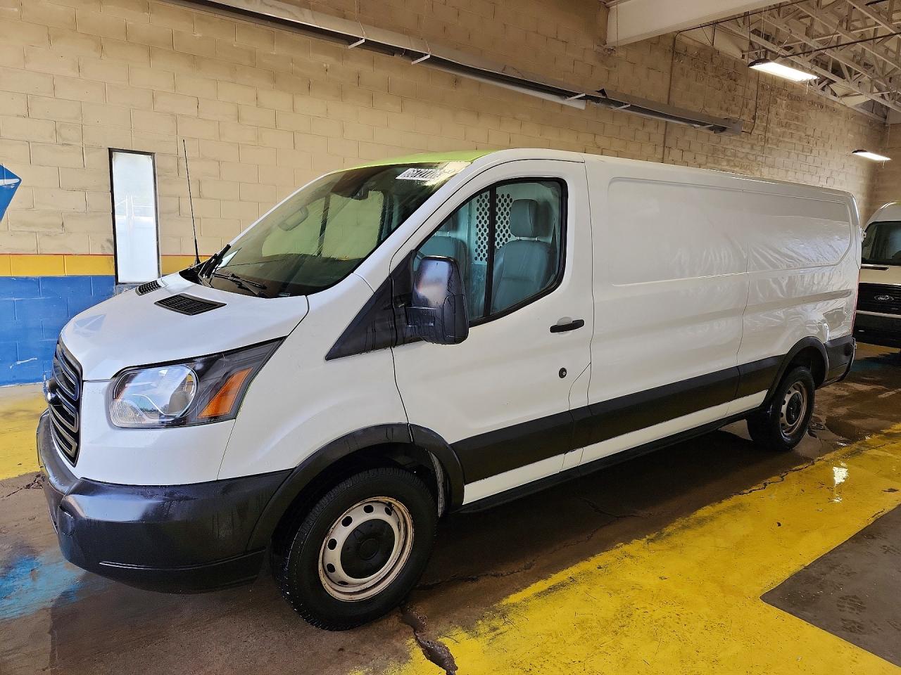 2019 FORD TRANSI T-250 | 1FTYR2ZM8KKA25455 | UPCARS