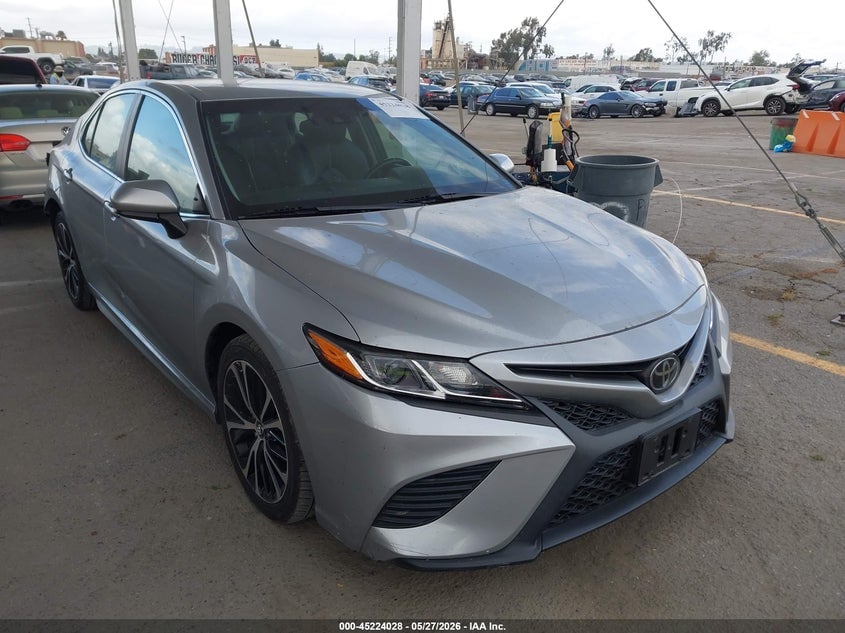2018 TOYOTA CAMRY SE | 4T1B11HKXJU119150 | UPCARS