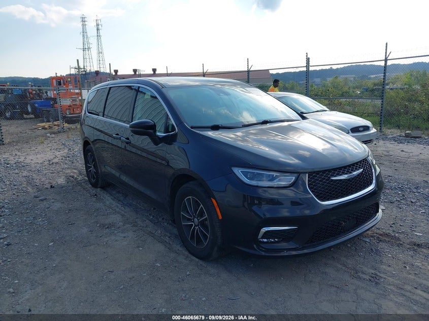 2023 CHRYSLER PACIFICA TOURING L | 2C4RC1BG6PR550298 | UPCARS
