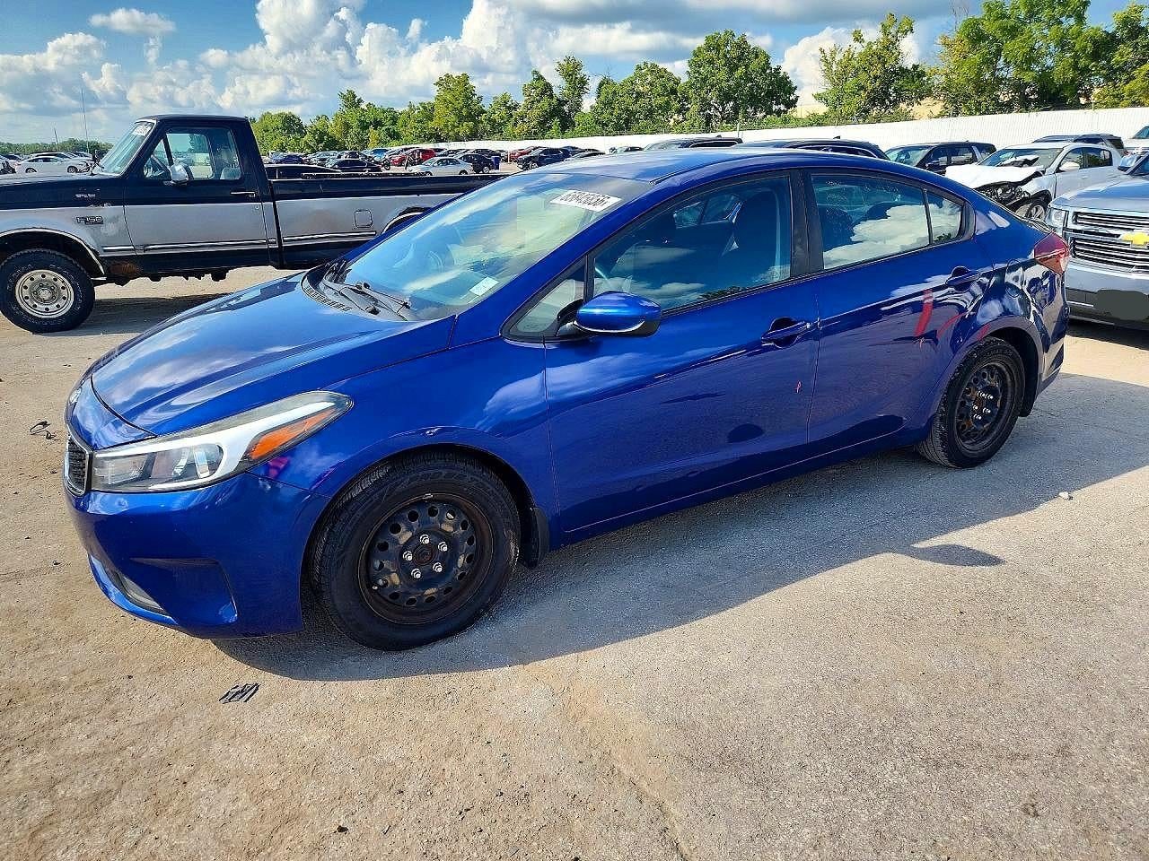 2017 KIA FORTE LX | 3KPFK4A79HE038613 | UPCARS