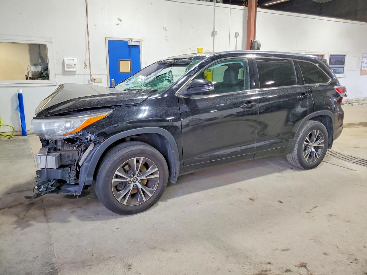 2016 TOYOTA HIGHLANDER XLE | 5TDJKRFH0GS345973 | UPCARS
