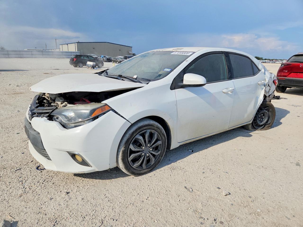 2015 TOYOTA COROLLA LE | 5YFBURHE7FP230957 | UPCARS