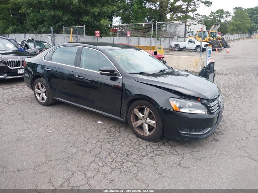 2013 VOLKSWAGEN PASSAT 2.5L SE | 1VWBP7A36DC090004 | UPCARS