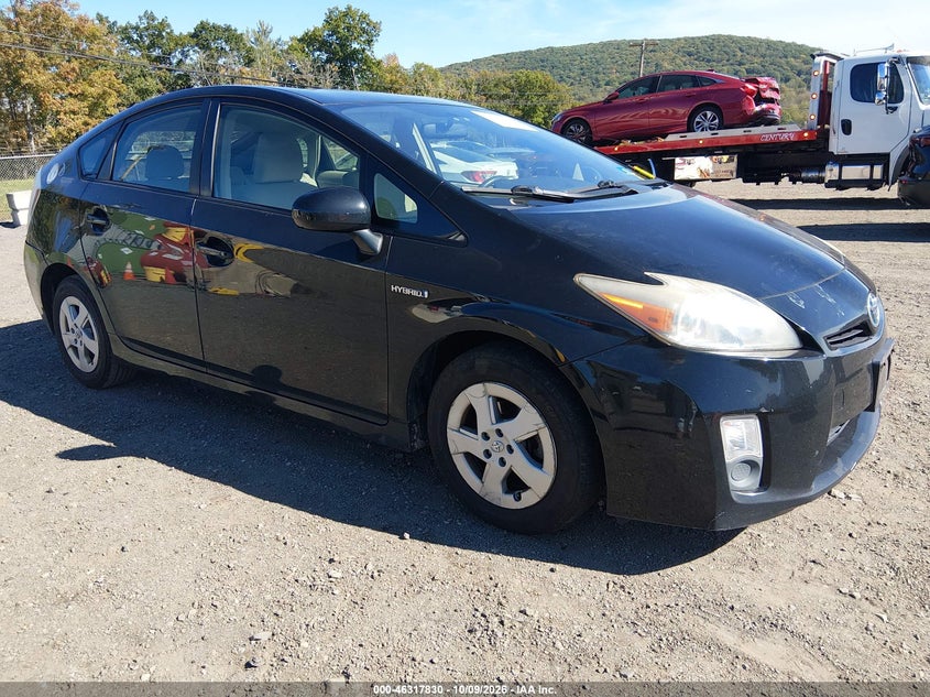 2011 TOYOTA PRIUS THREE | JTDKN3DU2B5297674 | UPCARS