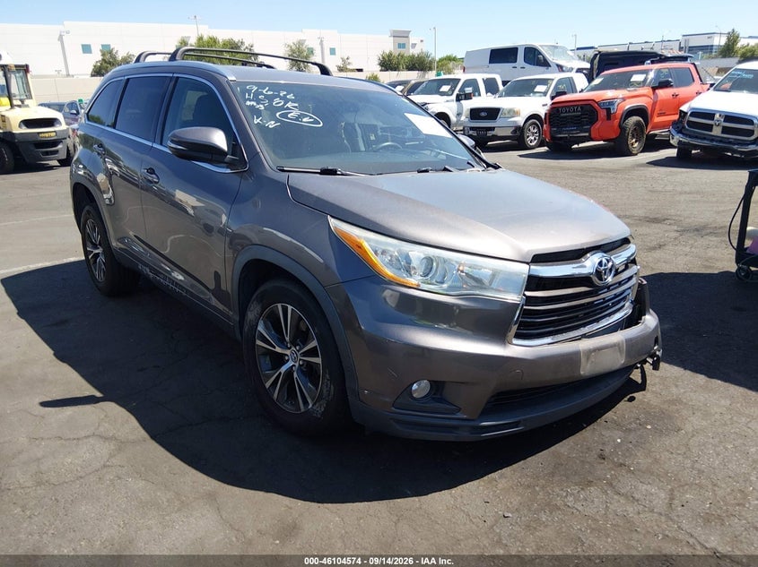 2016 TOYOTA HIGHLANDER XLE V6 | 5TDKKRFH0GS179846 | UPCARS