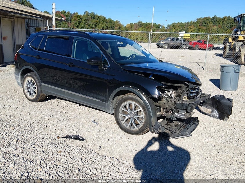 2020 VOLKSWAGEN TIGUAN 2.0T SE/2.0T SE R-LINE BLACK/2.0T SEL | 3VV3B7AX2LM130120 | UPCARS