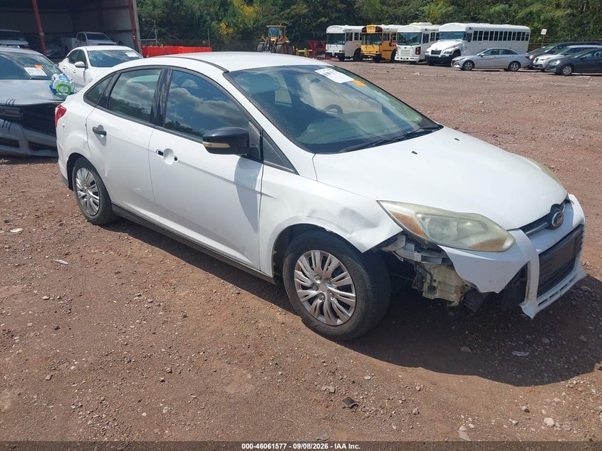 2014 FORD FOCU S | 1FADP3E29EL337058 | UPCARS