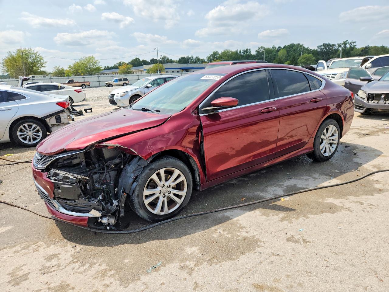 2015 CHRYSLER 200 LIMITED | 1C3CCCAB8FN637692 | UPCARS