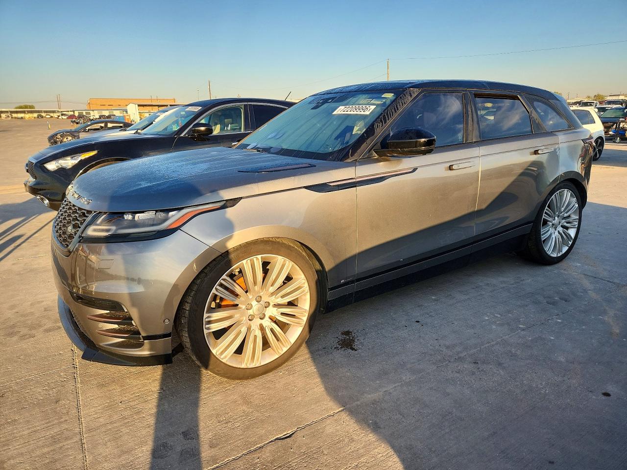 2018 LAND ROVER RANGEROVE R-DYNAMIC SE | SALYL2RV9JA753910 | UPCARS