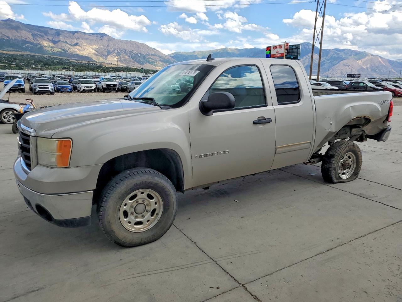 2008 GMC SIERRA K2500 HEAVY DUTY | 1GTHK29K58E122235 | UPCARS