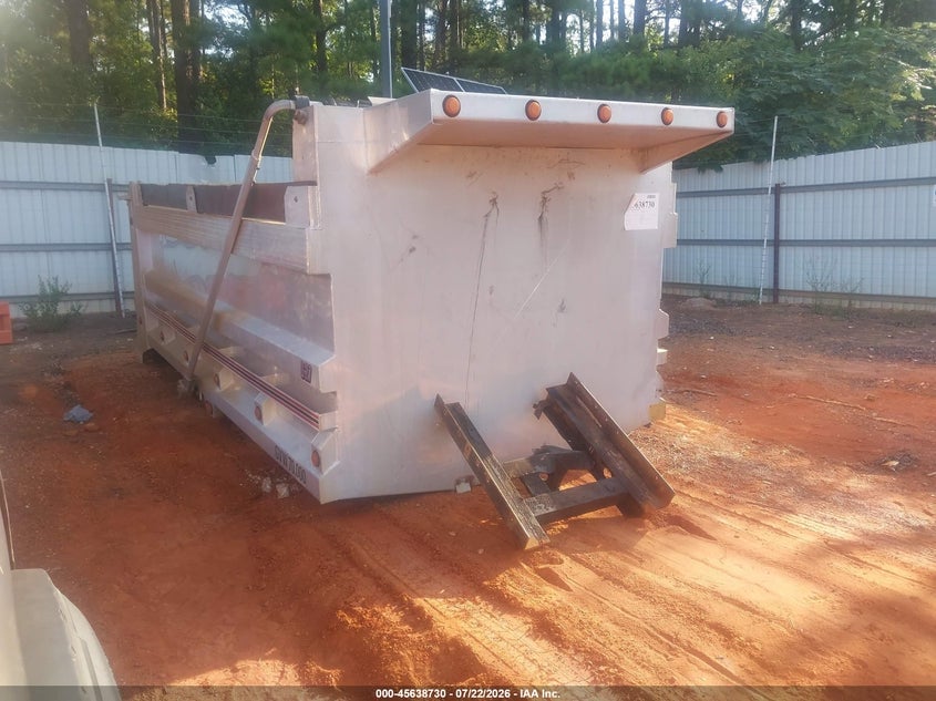 2000 OTHER DUMP BED | 00000000000000000 | UPCARS