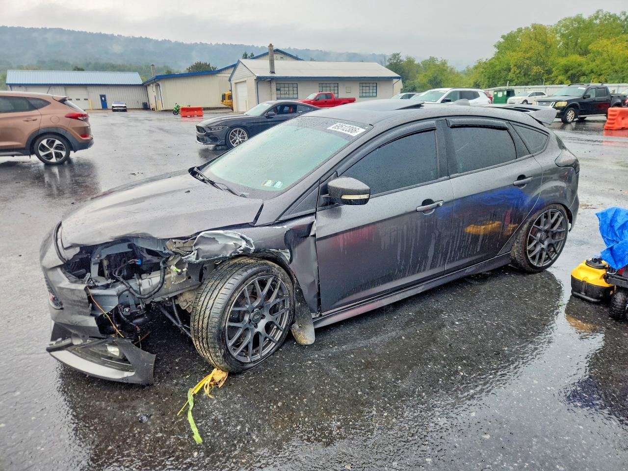 2015 FORD FOCU ST | 1FADP3L93FL226961 | UPCARS